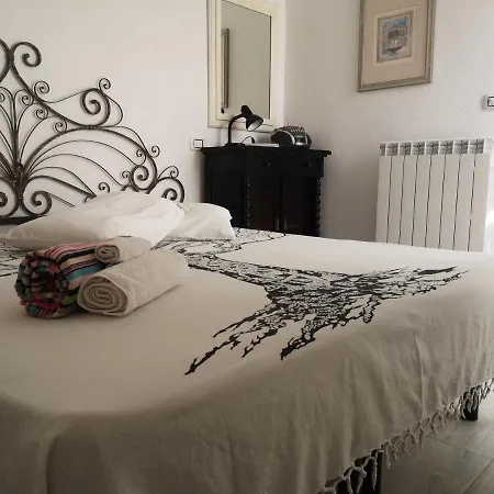 Dimora Bianca Apartment